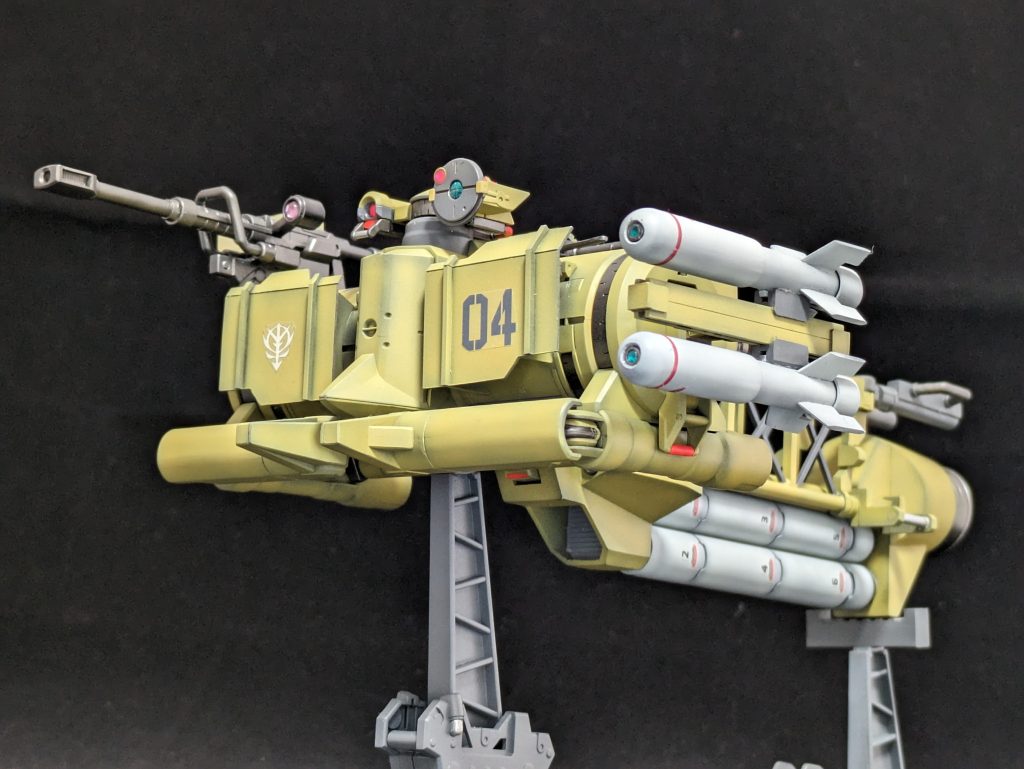 艦載機として連携戦闘に特化していたオッゴを、偵察、哨戒、輸送などの任務に合わせて改装しています。