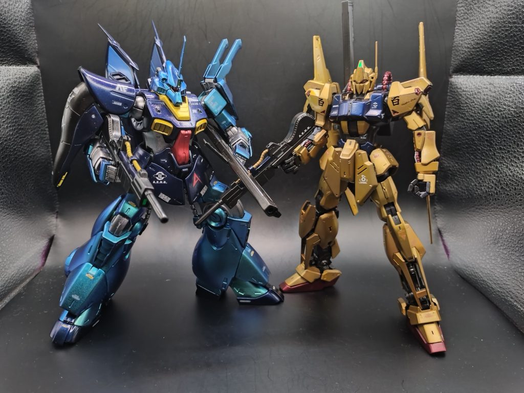 百式メタリックとツーショット