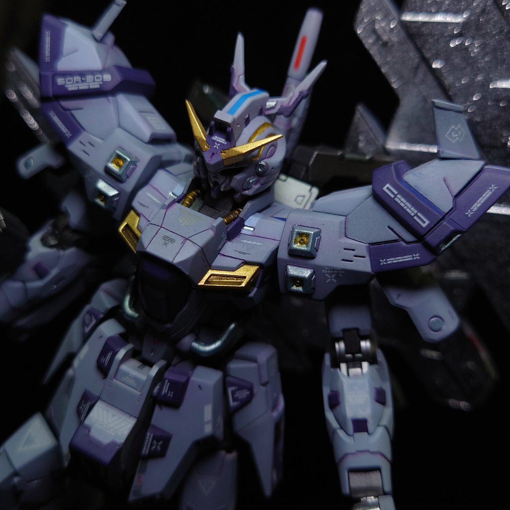 ムーンガンダム–3枚目/制作者：インチ