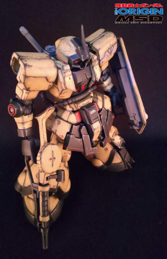 少ない物資の中で頑張って改修して底上げした機体と言う設定です。