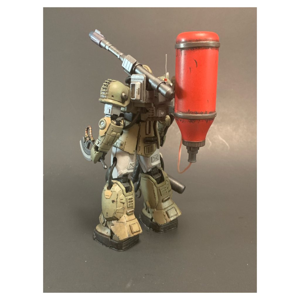 Zaku power cables were made with old head phone cord to simulate heat resistant coverings. 