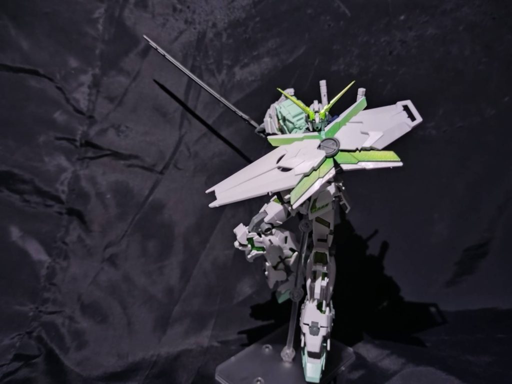 シールドと太刀です。