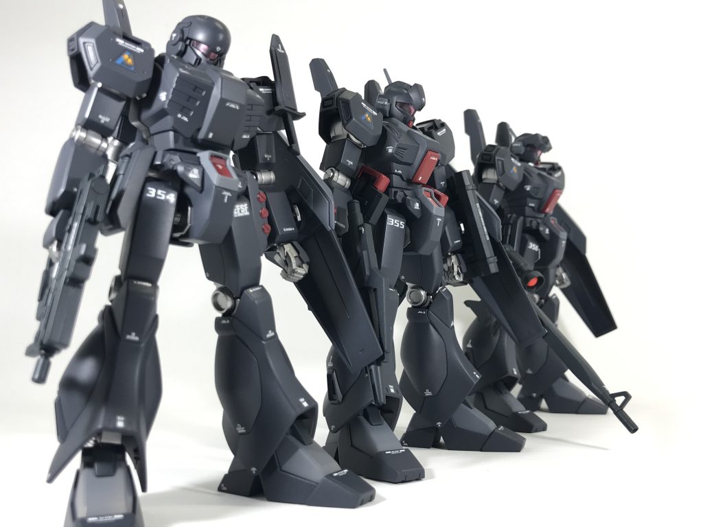 作りやすくてカッチョe〜 HGジェガンですが、買い過ぎて在庫の山に… 在庫一掃のため暫くジェガンを作り続けます! (あと2〜3小隊分のストックが…)