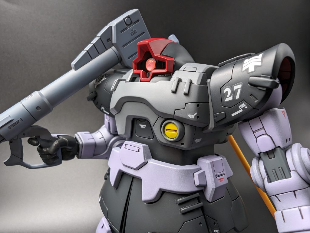 ”ソロモン戦の生き残りが装甲を補強し、ホワイトベース隊への復讐を誓う”という脳内設定