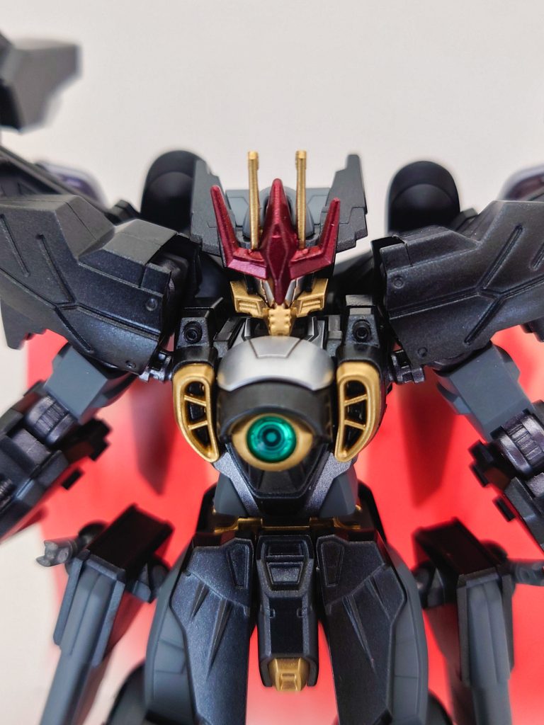 バストアップ胸には、最近お気に入りの30MMのシールを使っています。顔も結構気にいております。