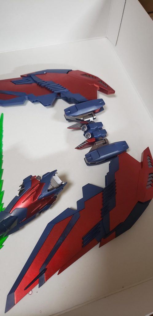 ps 当時身内の家に置く場所がなくてこのまま保管してたらしいのですが先日飾る場所できたと報告があったので絶賛台座を制作中です！！台座作るスパンはやすぎんか？？？w