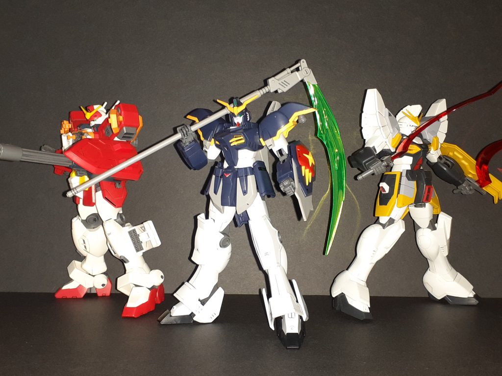 シェンロン一時余ってたからいつでも買えるだろ……と油断したら見かけなくなってしまった。ウイングはRG欲しいけど売ってない。ガンダム五機確認はいつできるかな