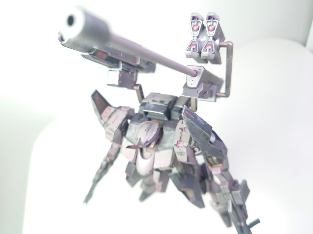 ザウォート・ヘヴィ–3枚目/制作者：インチ