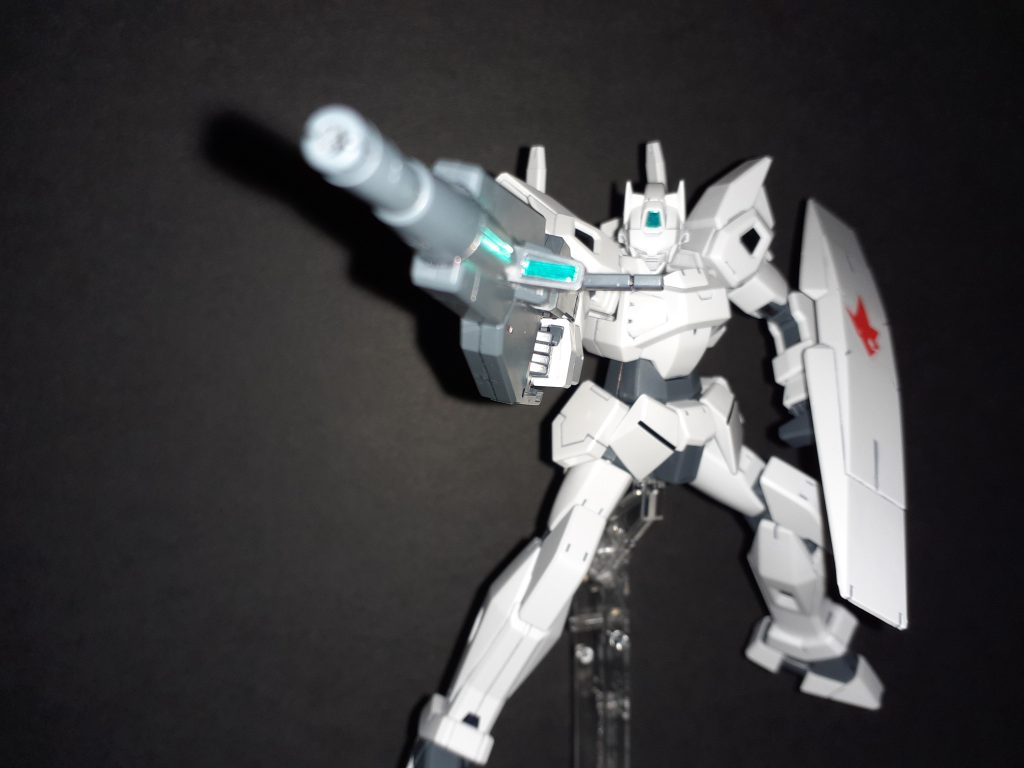 ウルフはスーパーパイロットと言う無能力者が努力と根性で能力者に勝てることを示してくれたので好き（なおセンスも必要）