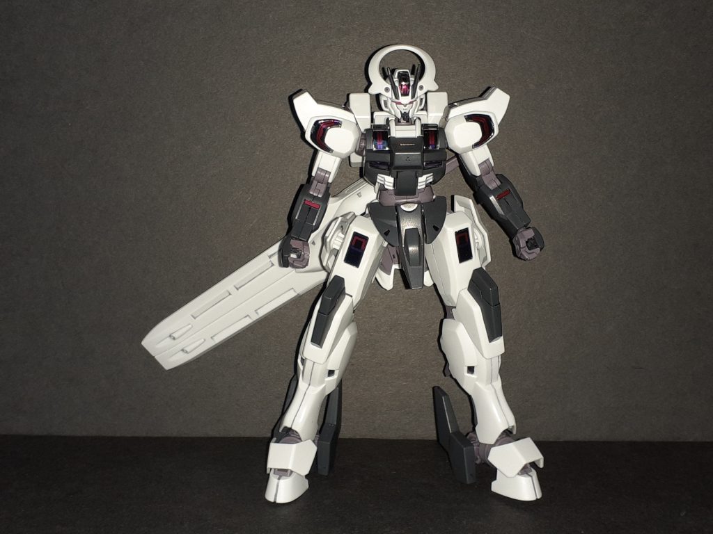 エアリアルの盾に対して剣というコンセプトは好き。まぁ作中エアリアルと戦うことはなかったけど。ガーディアンは腰に懸架出来るけど重心が取りづらく倒れやすい。