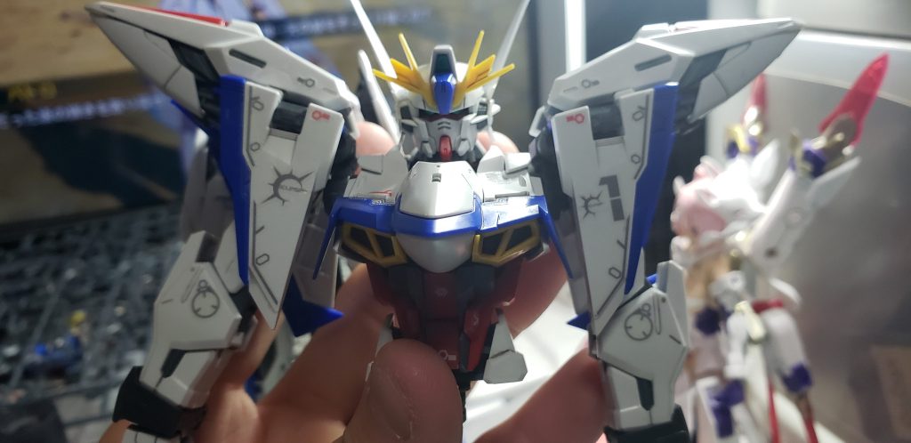 上半身だけの図です。もうカッコよすぎ!!!!疲労が吹っ飛ぶぐらいのイケメンすぎて泣きそう(´;ω;`)