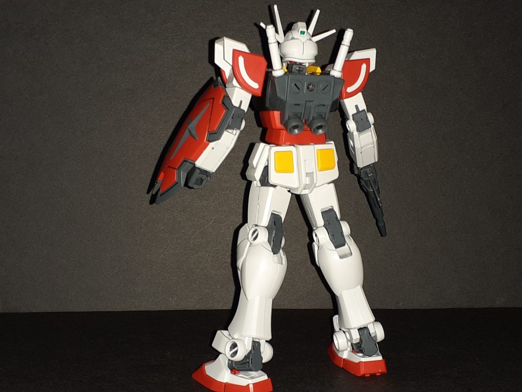 個体差かもだけど腰の接続がきつくて回すとねじ切れそうなので腰の回転は極力しないようにしています。