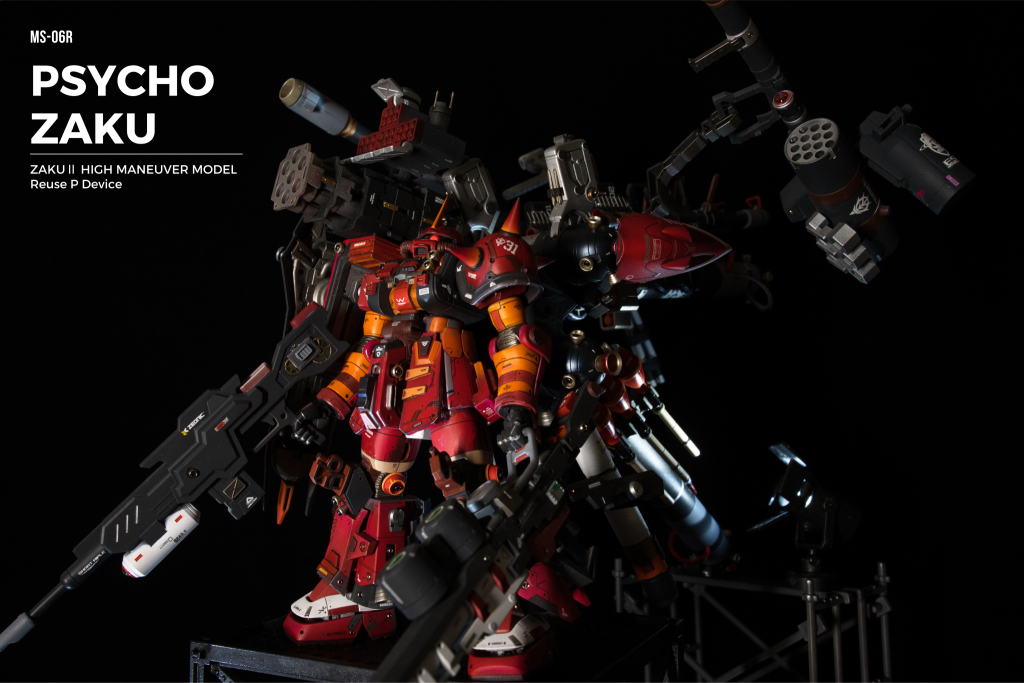 撮影もこだわってみましたまんべんなく機体を見せるのではなく、サイコ・ザクの不気味さが際立つように、複数の照明を部分的に当てて、あえて見せるところと見せないところのメリハリを出してみましたちゃんと照明を考えたわけではなく即興で試行錯誤しただけなのでまだまだですが、新しいことに挑戦できたのは良かったです