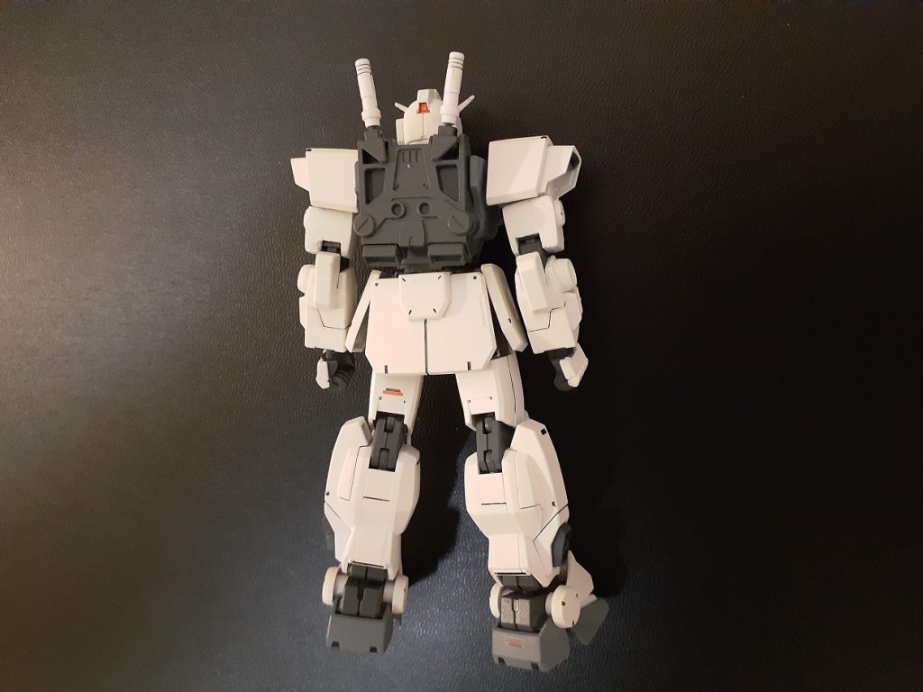 バックショット。ＢＤ３の陸戦バックパックにサーベルホルダーとスラスターを追加