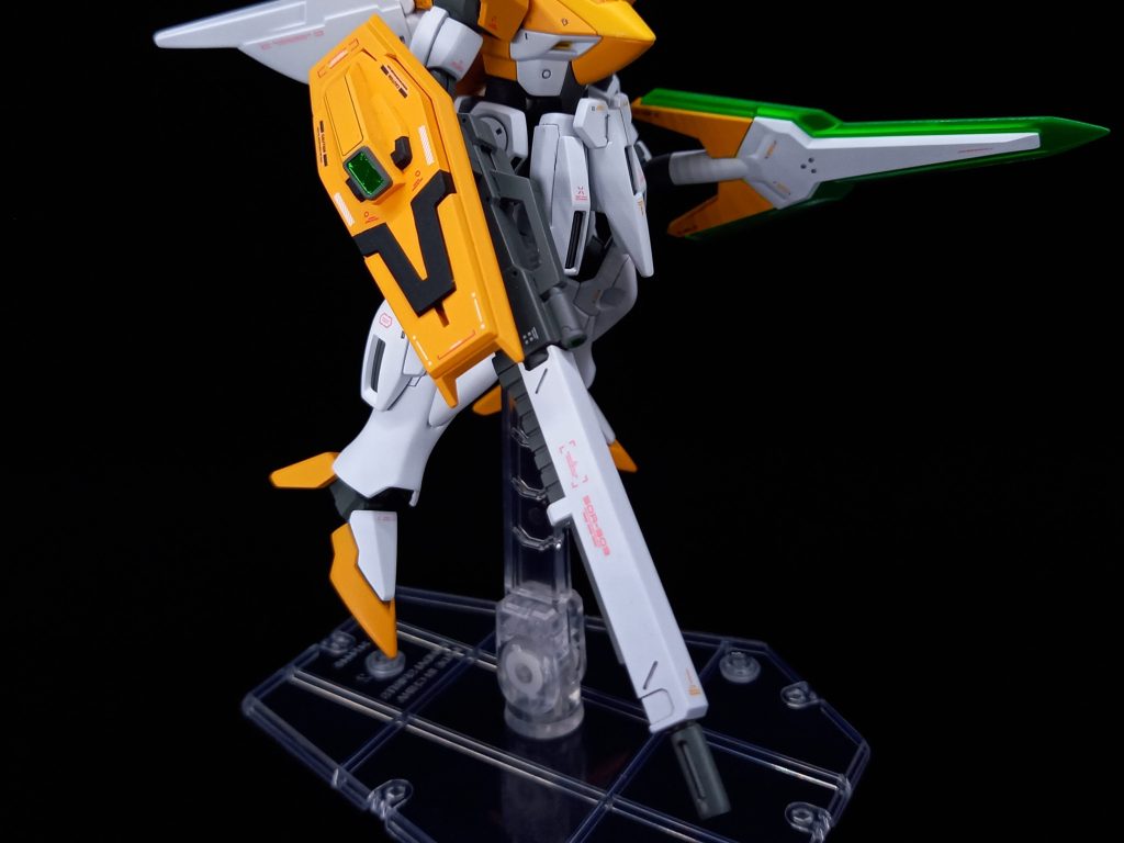 シールドライフルのシールド部分は、インパルスガンダムランシエの余剰パーツを使って作ってみました❗ライフルはグシオンリベイクのライフルを使用✨️