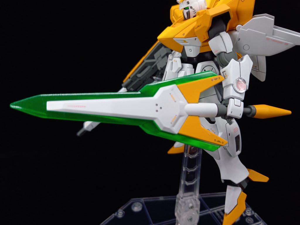 近接武器はダリルバルデのビームジャベリンを使用❗少し長さを短くしています✨️