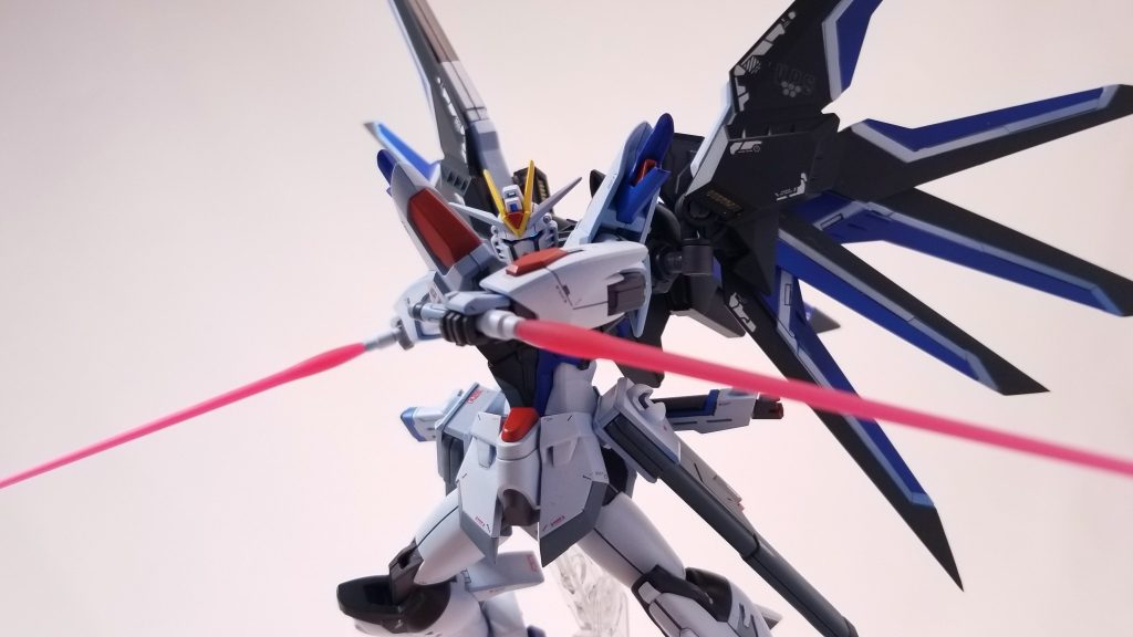 セイバーを成敗ポーズ