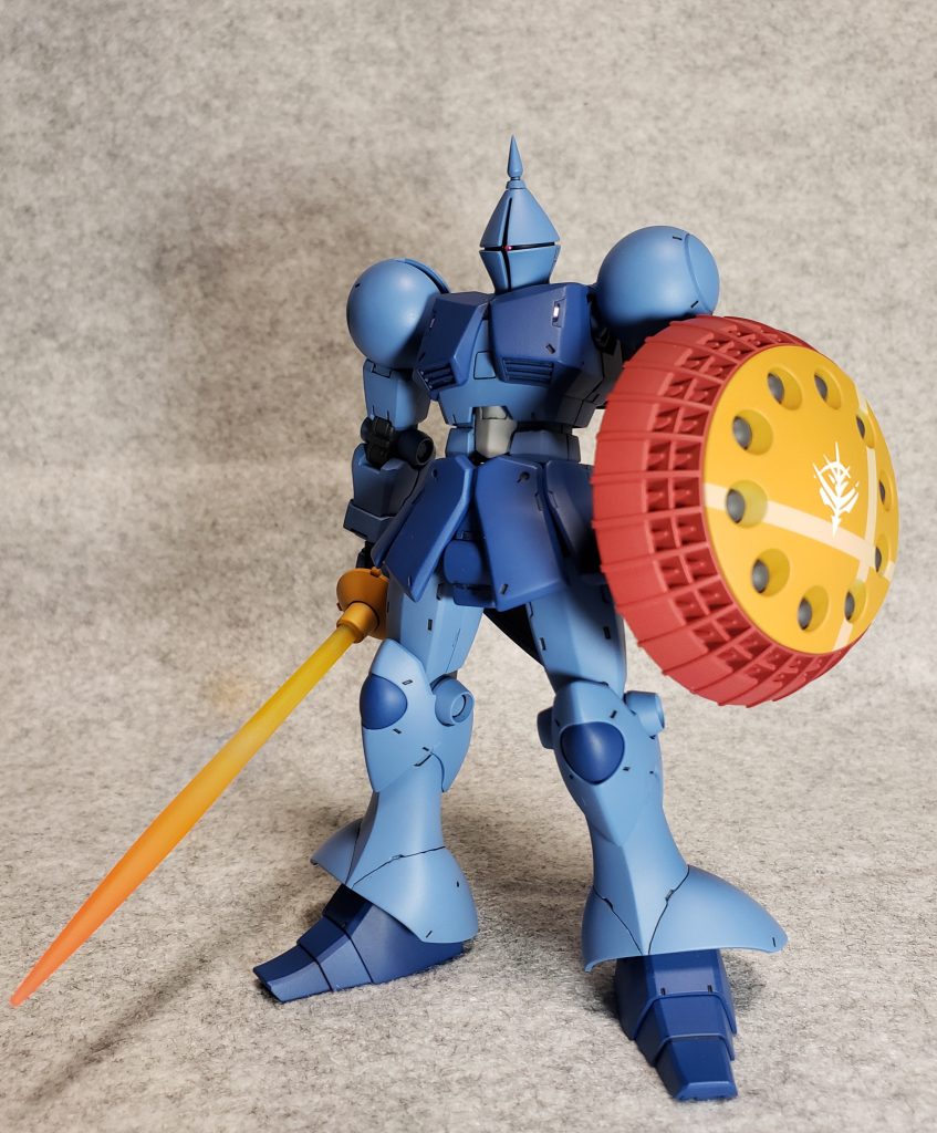 濃いめに塗装。ジオン系MSのモノアイは小さめが好きです。