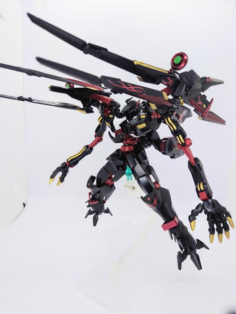 肩部可変ビームランチャーです。ちょっとAC身あるかもです。