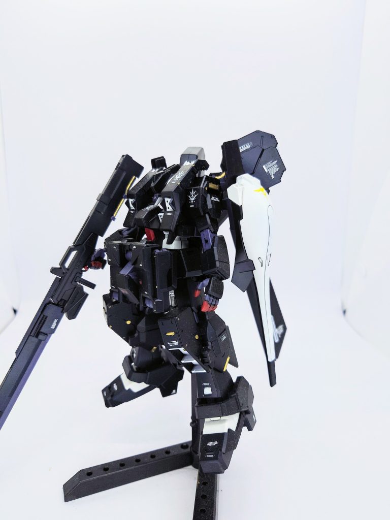 フロントショット。やっぱりヘイズル系はかっこいい