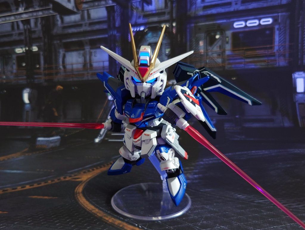 ビームサーベルは何十本もあるので、適当にHGの物をチョイスしました。