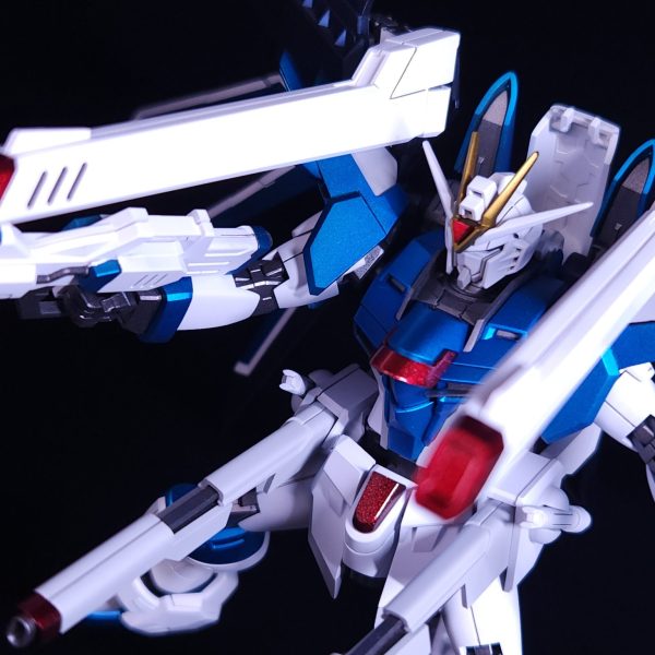 HG ライジングフリーダム