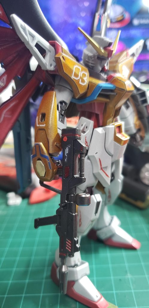 デカールなどあらかた貼り終わった状態です。百均にあったプラモデカールがいい仕事してくれましたw百均さまさまです…