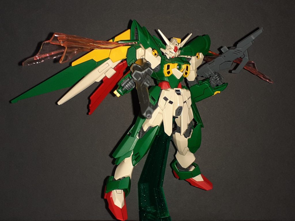 ビームマントも継続。両手装備に。