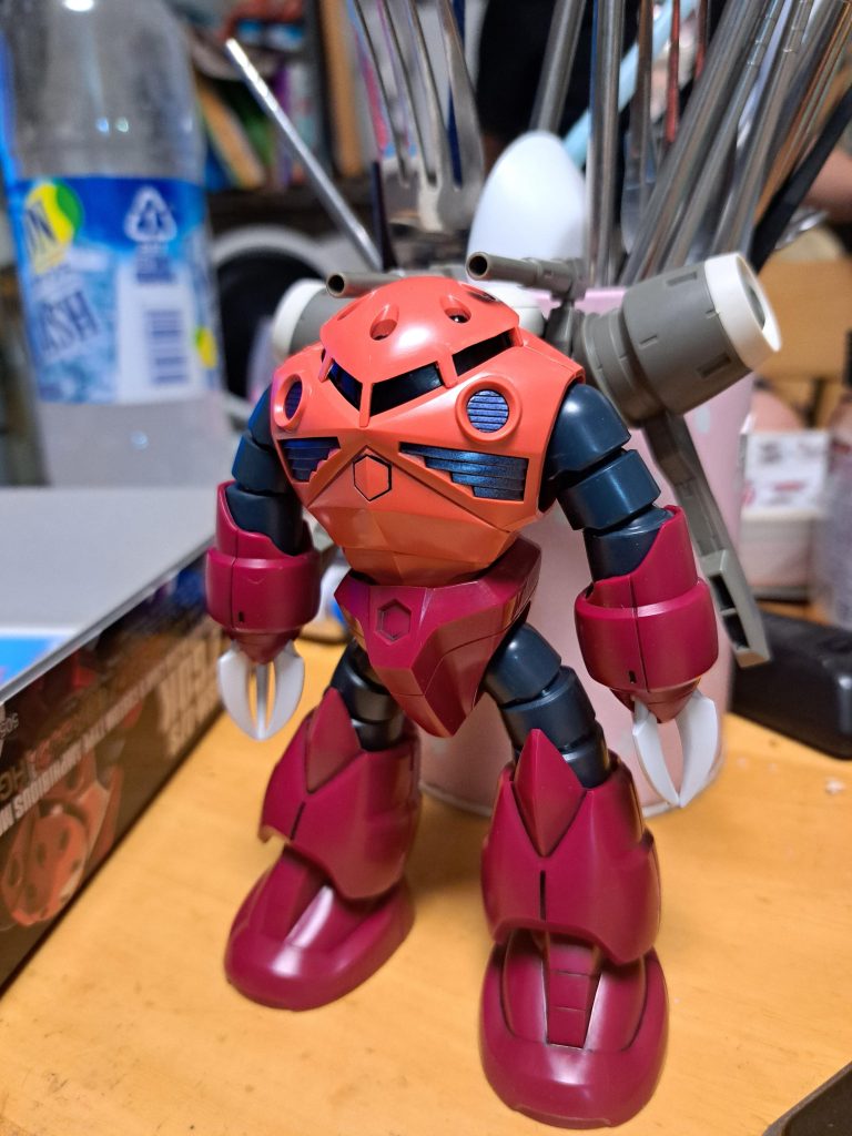 前に買ってもらった30mmのトラスベースについていたジョイントパーツを使いデミバーディングのバオリパックを装着してみた。なんとなくSEEDのやつっぽい。見てないけど。