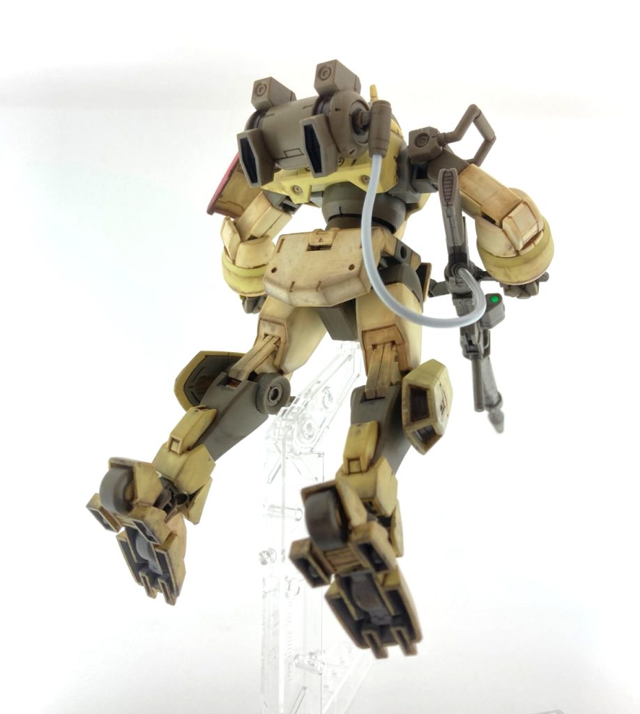 足の裏もチラリ