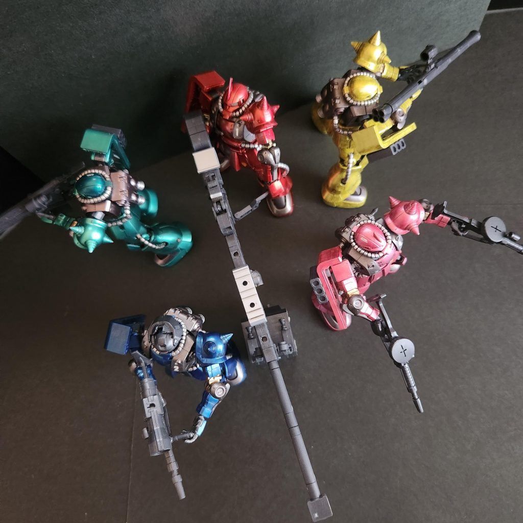 ピンクの２丁マシンガンがお気に入りです。