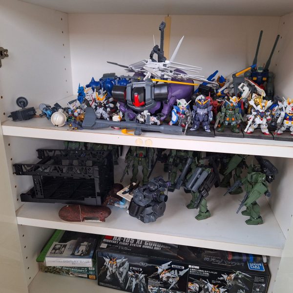 ちょっと片付けました