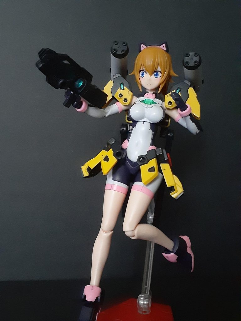 肌色パーツ以外はつや消ししたけどそんな分からん