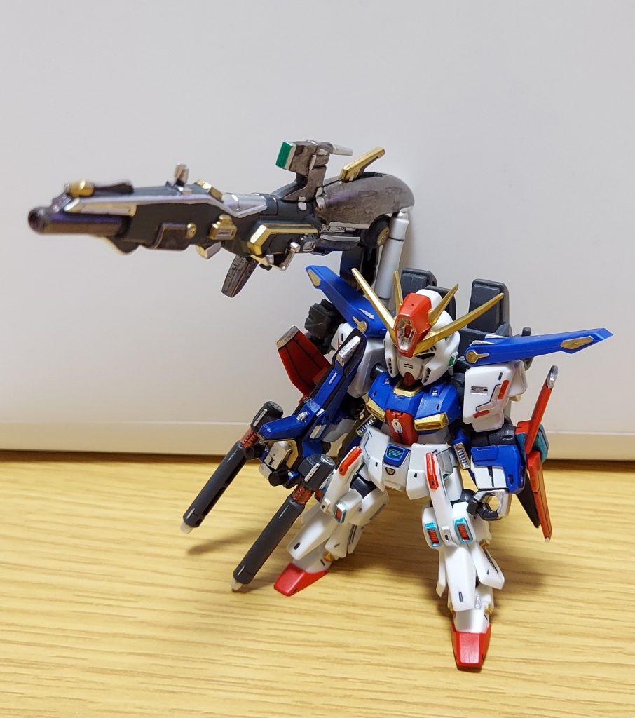 モビルスーツアンサンブルのZZに合わせられるかなーと思ってましたが、武器セットのやつ組み合わせて無事にできました