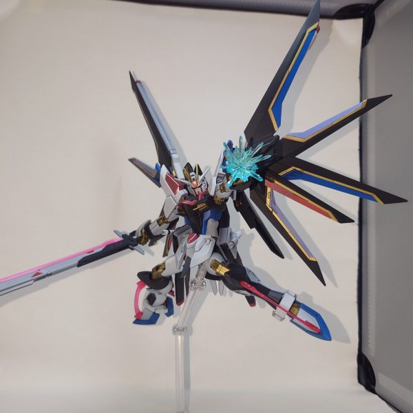 アウェークニングライジングフリーダムガンダム