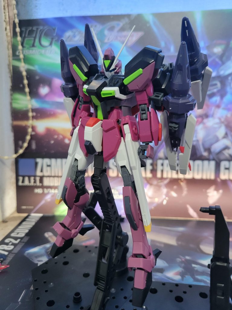 ウィンダムSpecⅡに装備した形態です。