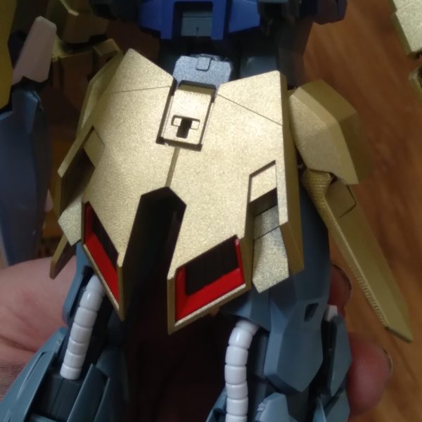 I am repainting the MG Delta Plus to look like the Hyaku Shiki（2枚目）