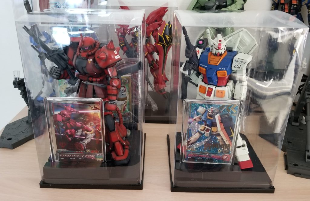 なんだけど、100均で見つけたケースがなかなか優秀なのであげときます🎵重ねてもわりとしっかりしてるよ👍