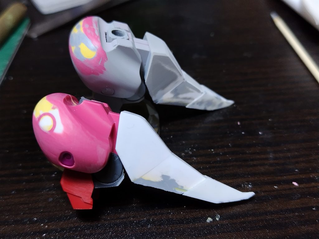 かかとにシナンジュのパーツを移植。つま先は少し幅を細くして延長しました。