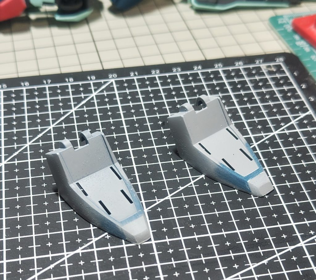 プラ板でつま先延長