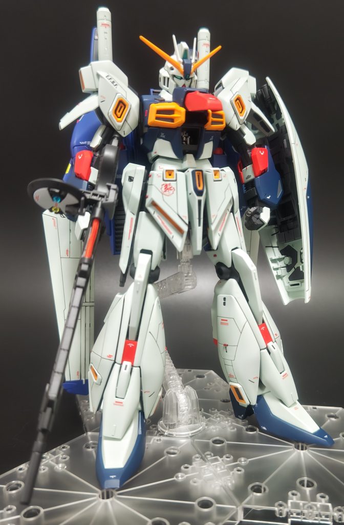 カラーレシピ本体ブルー①=ブルーFS35622本体ブルー②=ブルーFS15050本体ブルー③=コバルトバイオレット赤=フレイムレッド黄色=ビビッドオレンジグレー①=メカサフスーパーヘヴィグレー②=メカサフヘヴィ武器=フロストマットブラック