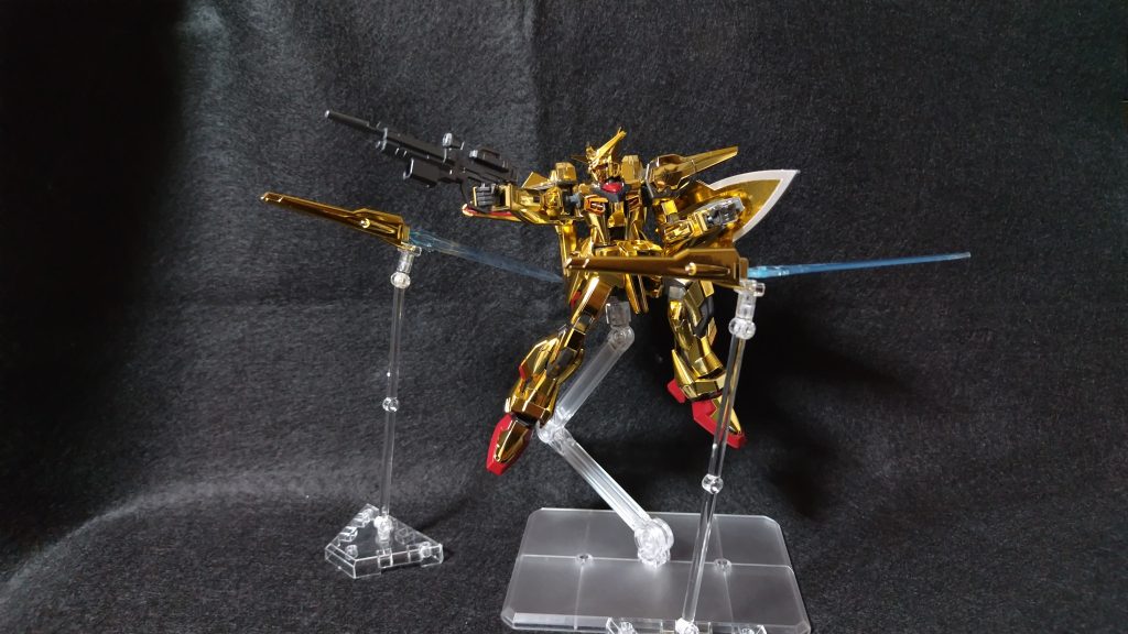 ドラグーンを防御に展開し攻撃にも参加さえて本体はシード撃ちもカッコよく決まります。