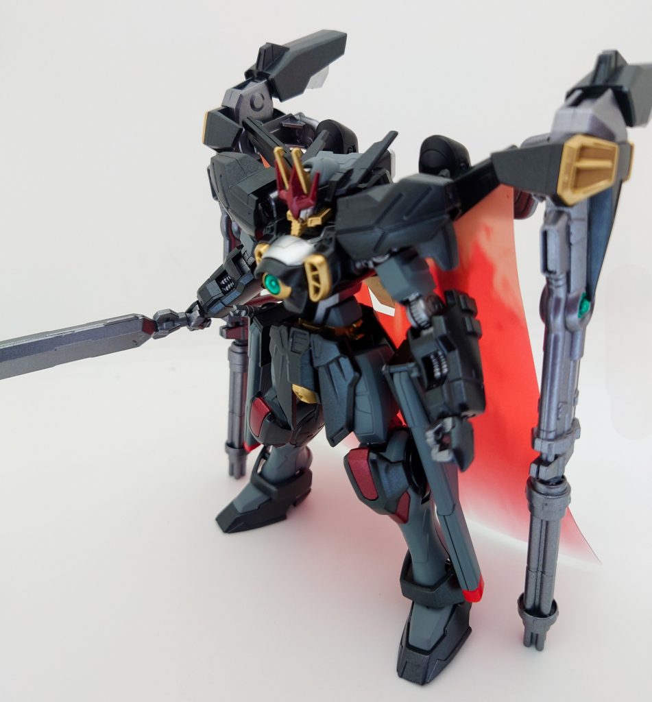 側面両側にシグーディープアームズのシールド砲をガトリング仕様に改造して装備させてみました。