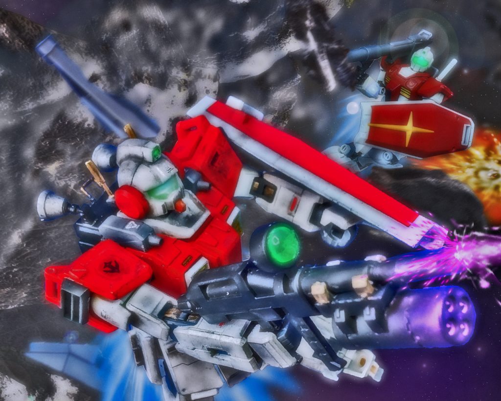 「教官でありますかっ?!」ネイマンの進路近くにいた1機のジムが通信をする。「俺は教官じゃない!一回だけ仮想敵をしただけだっ!!」「教官殿、指揮をお願いします!」「他の連中はどうしたっ⁉」「はぐれてしまって…」「何だとっ、戦況はどうなっているんだっ⁉」「分かりません、指令部からの通信もほとんどなく…」「ない訳ないだろっ!っ何だ新型かっ!」ネイマンは前方のリック・ドムとザクⅡ改を視界に入れるとビーム・ライフルを連続で撃つ。「教官殿、自分はどうすれば?」「死にたくなければ引いてろっ!」「いえ、そんな訳にもっ!」「えぇい、五月蝿い!だったらルナツーの外壁を背にして戦えっ!それなら前面だけ気にすればいいだろっ!」「りょ、了解でありますっ!」「まったく、整備中で手間取ったがあんなのまで投入して何考えてるんだ!」