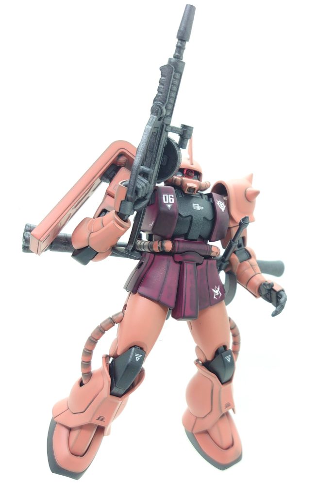 近代のキットという事で、ポリキャップレスで本体に関しては合わせ目もほぼ気にならない良キットでした。武器の合わせ目はがっつり発生しますが…