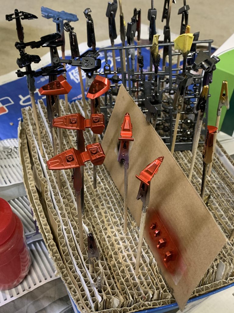 塗装これだけで済むのかと思ったら甘かった…RE:100キットの方が楽だったのかな…😅最後までご覧いただきありがとうございました!