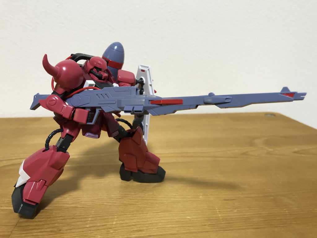 ガナーウィザードを装備。お馴染みのポーズで。