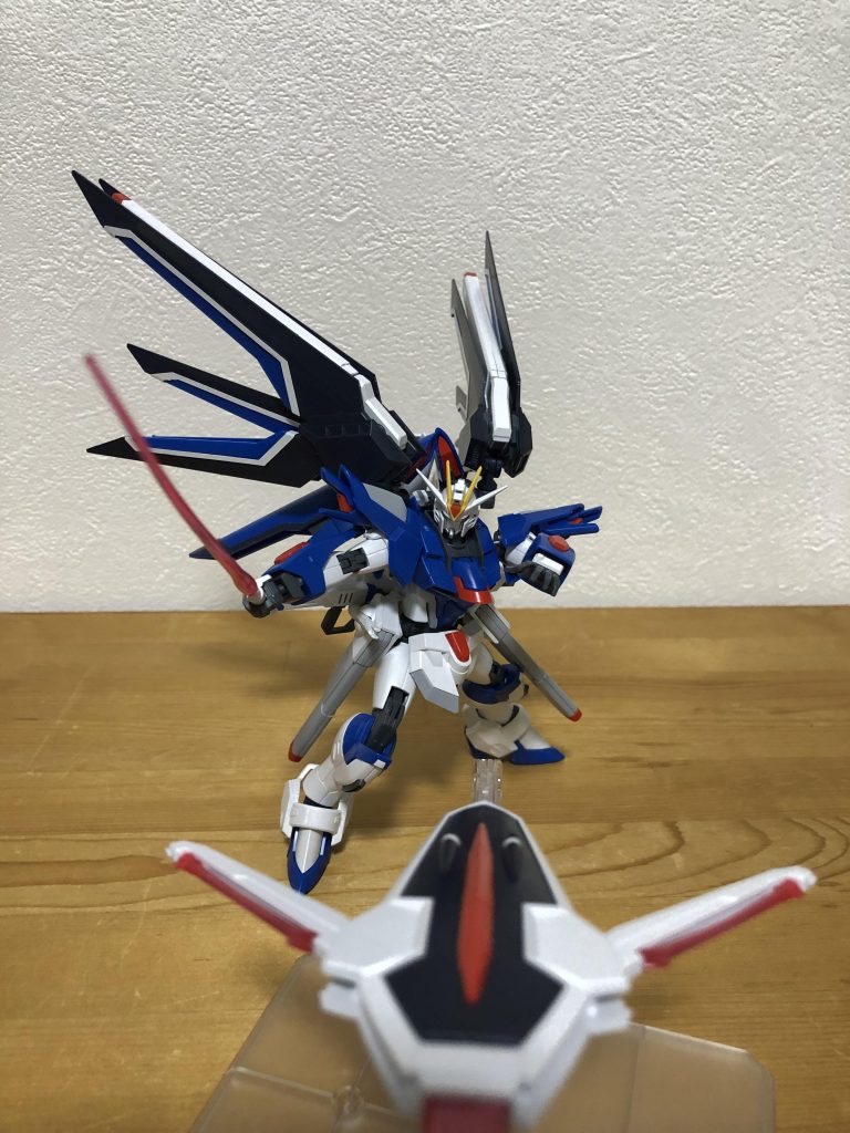 シールドブーメラン発射!