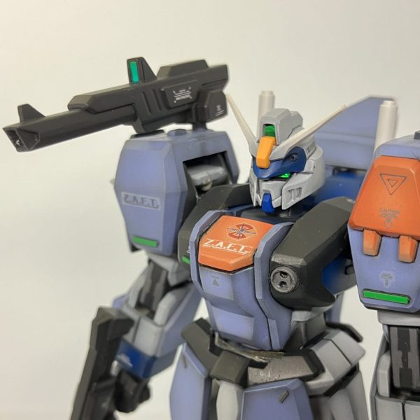HG デュエルガンダムアサルトシュラウド