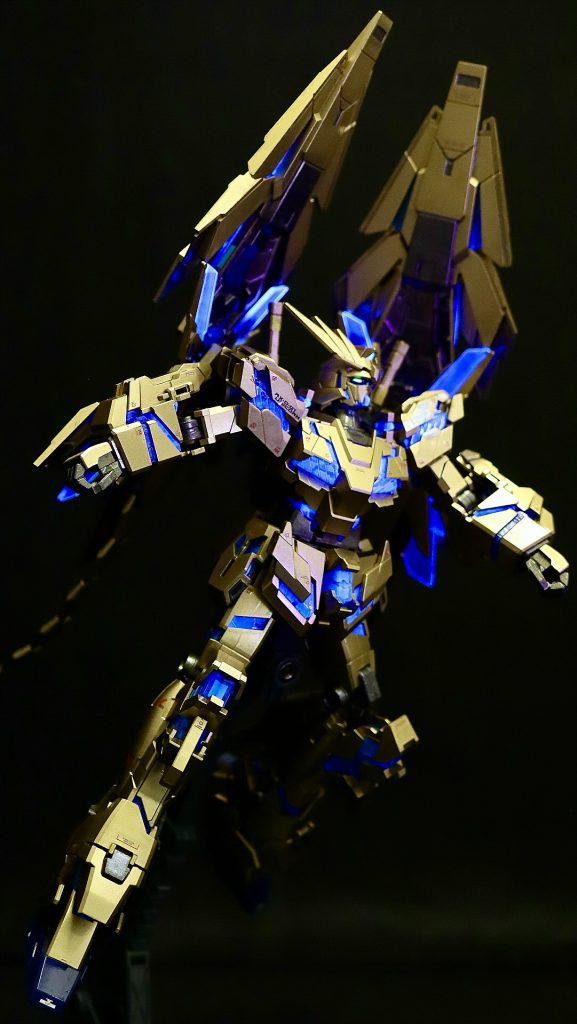 箱絵っぽいポーズ